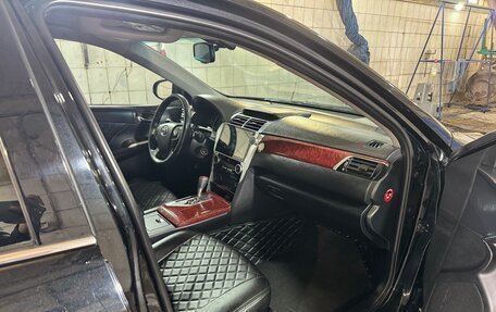 Toyota Camry, 2012 год, 1 500 000 рублей, 13 фотография