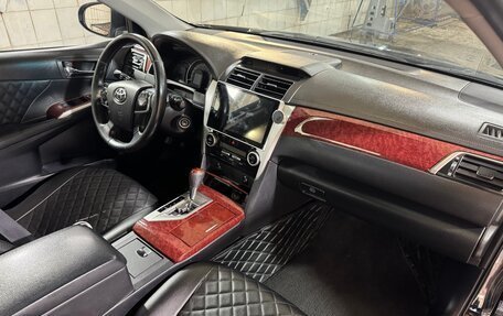 Toyota Camry, 2012 год, 1 500 000 рублей, 12 фотография