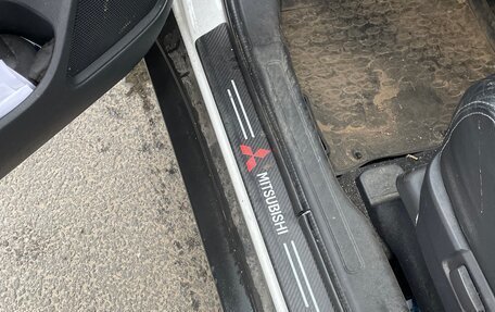 Mitsubishi Outlander III рестайлинг 3, 2016 год, 1 650 000 рублей, 11 фотография