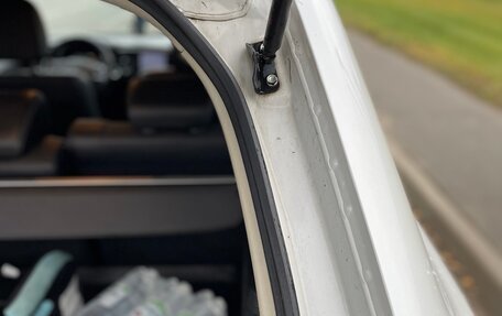 Mitsubishi Outlander III рестайлинг 3, 2016 год, 1 650 000 рублей, 23 фотография