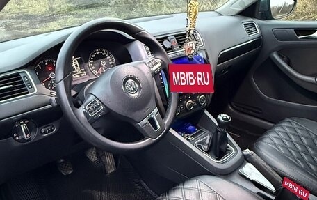 Volkswagen Jetta VI, 2013 год, 830 000 рублей, 7 фотография