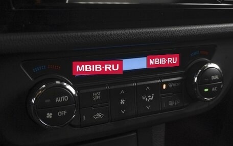 Toyota Corolla, 2015 год, 1 619 000 рублей, 12 фотография