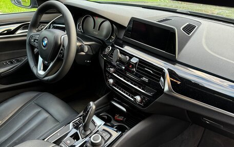 BMW 5 серия, 2018 год, 2 650 000 рублей, 6 фотография