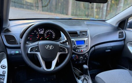 Hyundai Solaris II рестайлинг, 2012 год, 685 000 рублей, 6 фотография