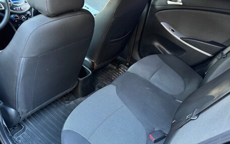 Hyundai Solaris II рестайлинг, 2012 год, 685 000 рублей, 8 фотография