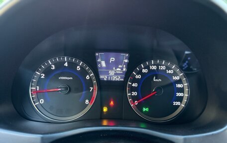 Hyundai Solaris II рестайлинг, 2012 год, 685 000 рублей, 13 фотография