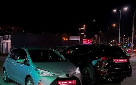 Toyota Vitz, 2019 год, 1 300 000 рублей, 18 фотография