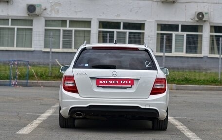 Mercedes-Benz C-Класс, 2013 год, 1 600 000 рублей, 19 фотография