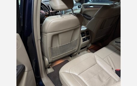 Mercedes-Benz GL-Класс, 2015 год, 3 450 000 рублей, 20 фотография