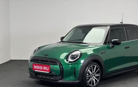 MINI Hatch, 2022 год, 2 450 000 рублей, 8 фотография
