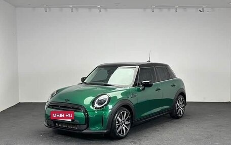 MINI Hatch, 2022 год, 2 450 000 рублей, 2 фотография