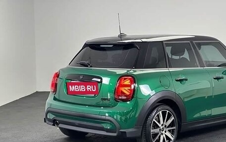 MINI Hatch, 2022 год, 2 450 000 рублей, 17 фотография