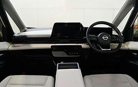 Nissan Serena, 2022 год, 2 154 515 рублей, 4 фотография