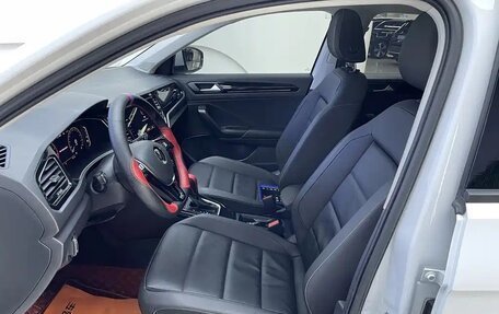 Volkswagen T-Roc I, 2022 год, 1 550 445 рублей, 7 фотография