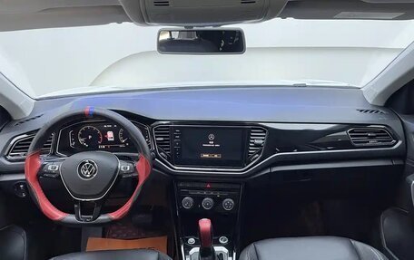 Volkswagen T-Roc I, 2022 год, 1 550 445 рублей, 8 фотография