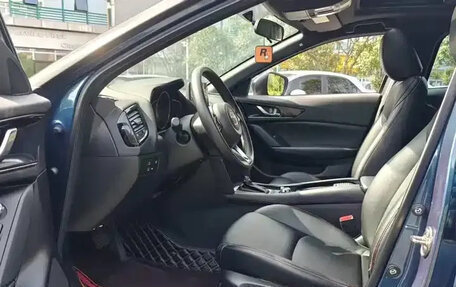 Mazda CX-4, 2021 год, 1 960 000 рублей, 9 фотография