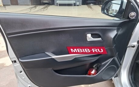 KIA Rio III рестайлинг, 2014 год, 850 000 рублей, 5 фотография