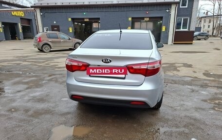 KIA Rio III рестайлинг, 2014 год, 850 000 рублей, 10 фотография