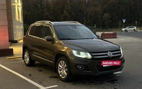 Volkswagen Tiguan I, 2014 год, 1 500 000 рублей, 2 фотография