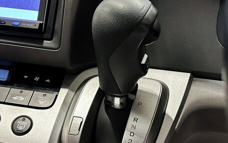 Honda Stream II, 2009 год, 1 047 000 рублей, 21 фотография