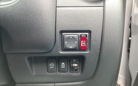 Nissan March IV, 2022 год, 892 932 рублей, 17 фотография