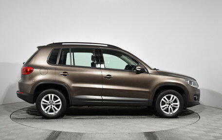 Volkswagen Tiguan I, 2015 год, 1 490 000 рублей, 4 фотография