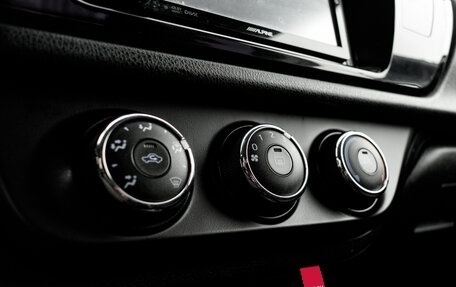 Toyota Corolla, 2014 год, 1 050 000 рублей, 20 фотография