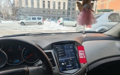 Chevrolet Cruze II, 2011 год, 700 000 рублей, 5 фотография