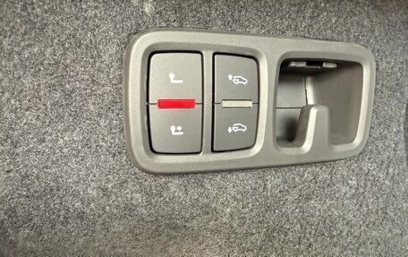 Audi SQ8, 2025 год, 16 800 000 рублей, 28 фотография