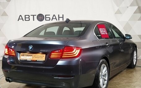 BMW 5 серия, 2016 год, 1 700 000 рублей, 3 фотография