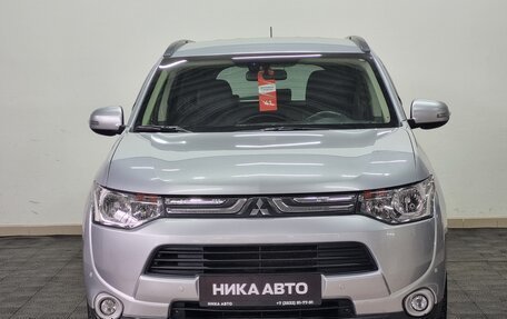 Mitsubishi Outlander III рестайлинг 3, 2012 год, 1 350 000 рублей, 2 фотография