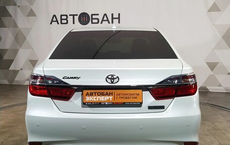 Toyota Camry, 2017 год, 2 288 000 рублей, 5 фотография