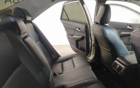 Toyota Camry, 2017 год, 2 288 000 рублей, 20 фотография