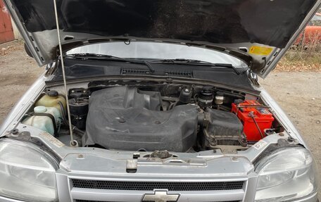 Chevrolet Niva I рестайлинг, 2008 год, 750 000 рублей, 8 фотография