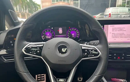 Volkswagen Golf VIII, 2022 год, 1 890 275 рублей, 9 фотография