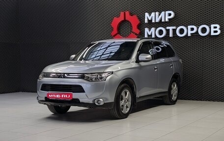 Mitsubishi Outlander III рестайлинг 3, 2012 год, 1 300 000 рублей, 1 фотография