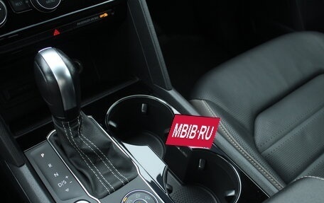 Volkswagen Teramont I, 2021 год, 4 400 000 рублей, 9 фотография