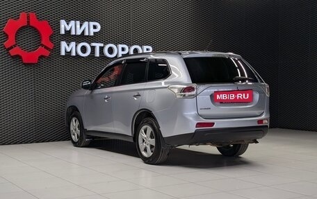 Mitsubishi Outlander III рестайлинг 3, 2012 год, 1 300 000 рублей, 6 фотография