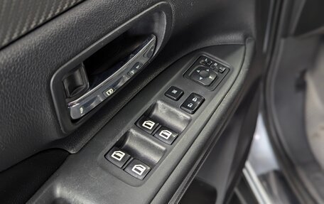 Mitsubishi Outlander III рестайлинг 3, 2012 год, 1 300 000 рублей, 19 фотография