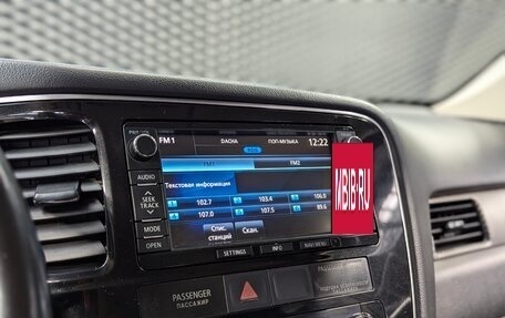 Mitsubishi Outlander III рестайлинг 3, 2012 год, 1 300 000 рублей, 25 фотография