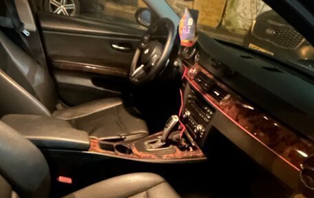 BMW 3 серия, 2006 год, 900 000 рублей, 3 фотография