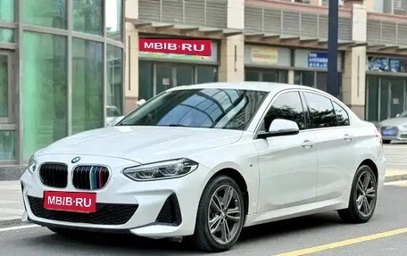 BMW 1 серия, 2021 год, 1 415 000 рублей, 1 фотография