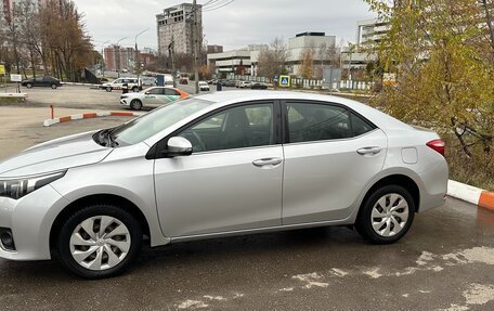 Toyota Corolla, 2013 год, 1 350 000 рублей, 6 фотография