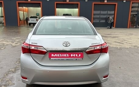 Toyota Corolla, 2013 год, 1 350 000 рублей, 4 фотография