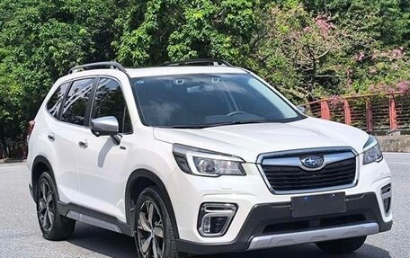 Subaru Forester, 2021 год, 3 500 000 рублей, 3 фотография