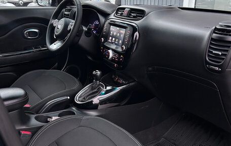 KIA Soul II рестайлинг, 2018 год, 1 550 000 рублей, 12 фотография