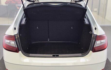 Skoda Octavia, 2018 год, 1 900 000 рублей, 12 фотография