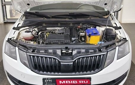 Skoda Octavia, 2018 год, 1 900 000 рублей, 11 фотография