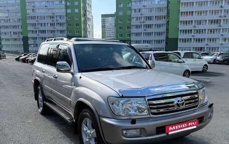 Toyota Land Cruiser 100 рестайлинг 2, 2005 год, 4 500 000 рублей, 2 фотография