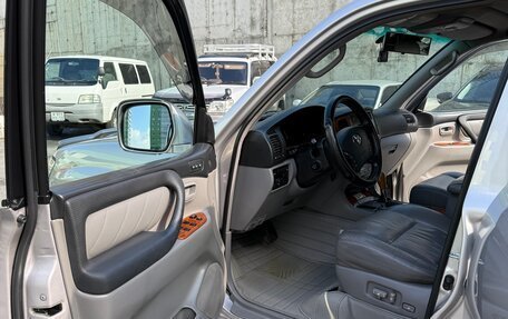 Toyota Land Cruiser 100 рестайлинг 2, 2005 год, 4 500 000 рублей, 13 фотография